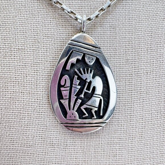 VTG Sterling Silver 925 Kokopelli Oval Link Chain Pendant Necklace 25.5" Length - Picture 2 of 16